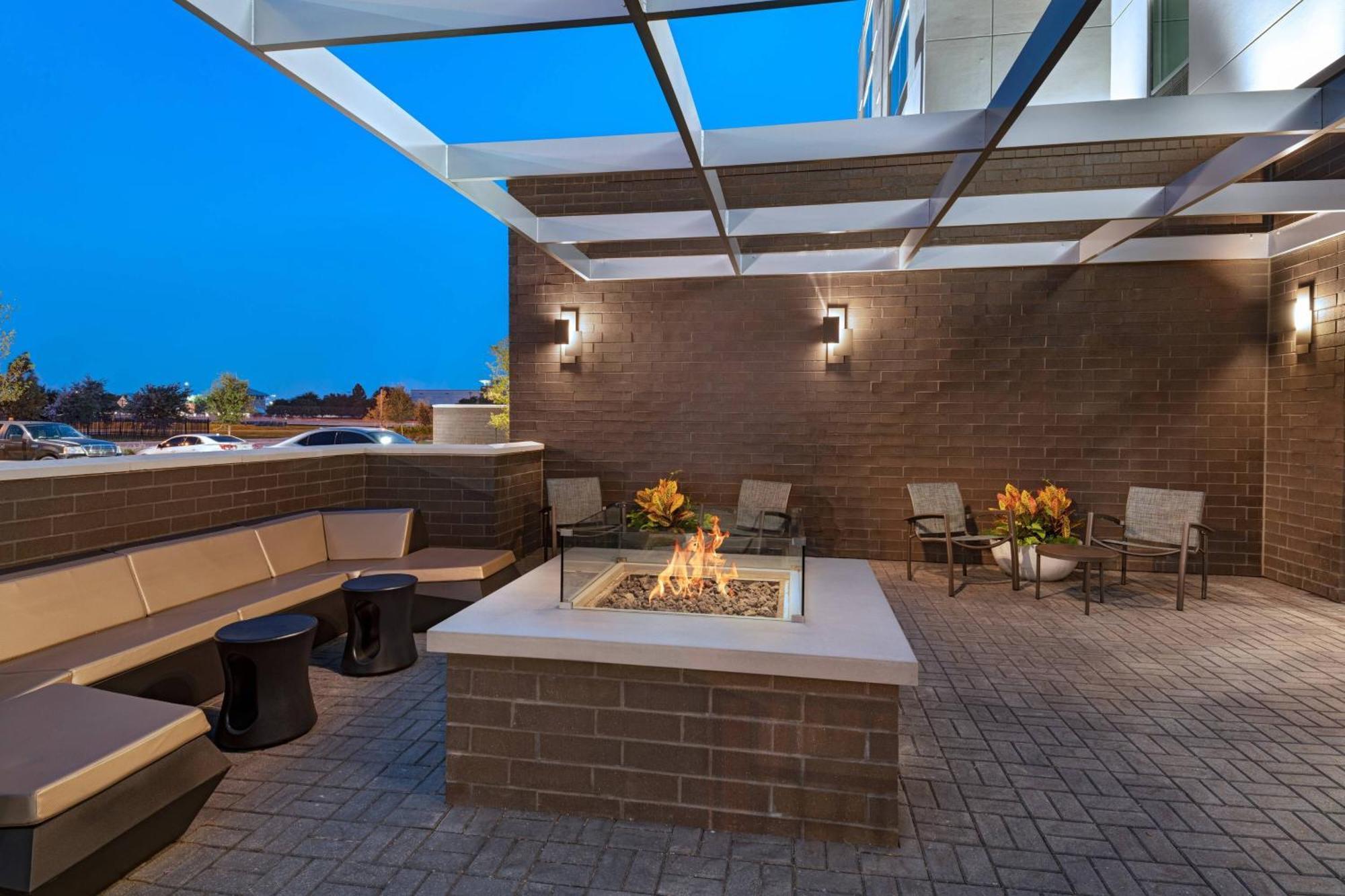 Springhill Suites By Marriott Dallas Richardson/University Area Kültér fotó